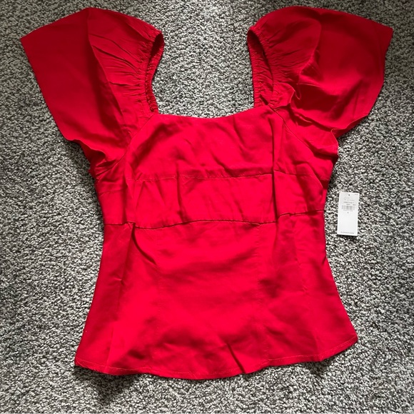 NWT! Old Navy Flutter-Sleeve Smocked Top (Red) - Picture 7 of 8